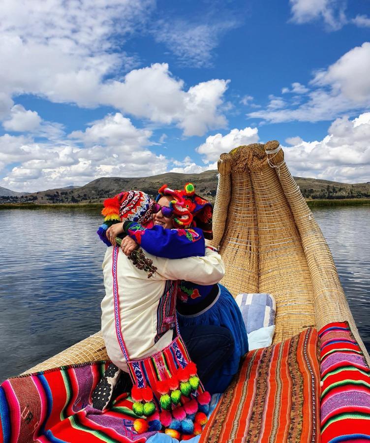 Uros Waliski Lodge Puno Exterior foto