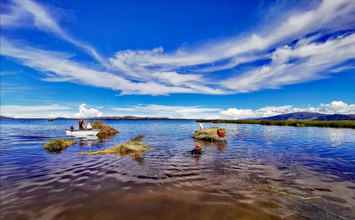 Uros Waliski Lodge Puno Exterior foto